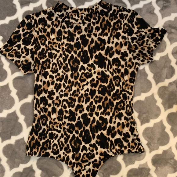 Leopard print body suit - Picture 1 of 3